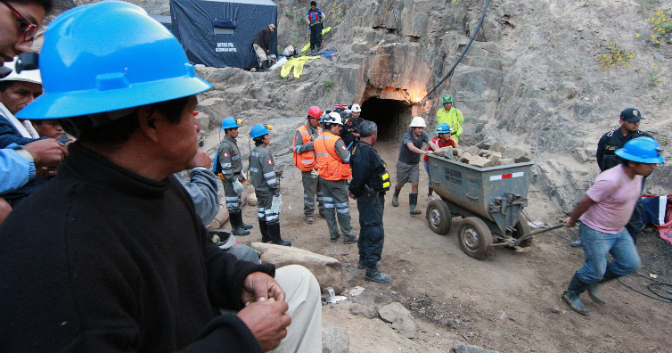 Congressional Commission rejects draft law on small-scale and artisanal mining (MAPE)